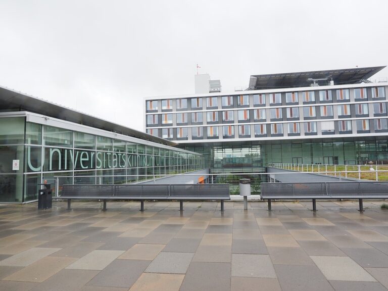 Menelusuri Keunggulan Universitas Amikom Purwokerto sebagai Perguruan Tinggi Unggulan di Indonesia